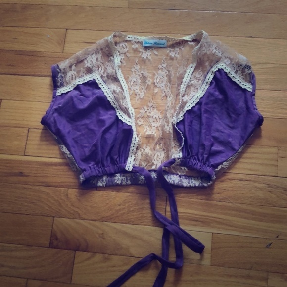 Urban Renewal Tops - Cropped lace silky vest